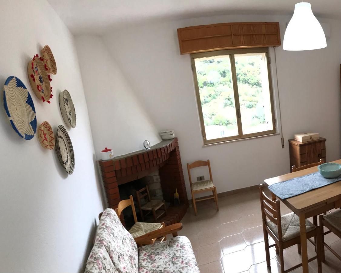 La Corbula - Casa Vacanze - Q5992 Fluminimaggiore Kültér fotó
